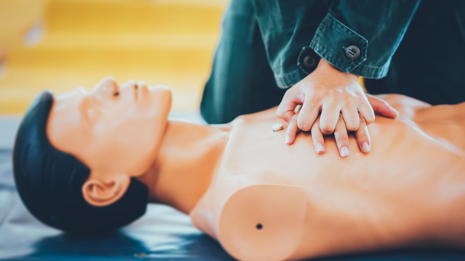 Can you preform CPR on a gunshot victim?